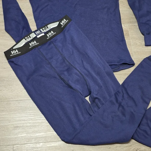 Helly Hanson WorkWear Base Layer Mens Size Large Navy Blue - Picture 2 of 5